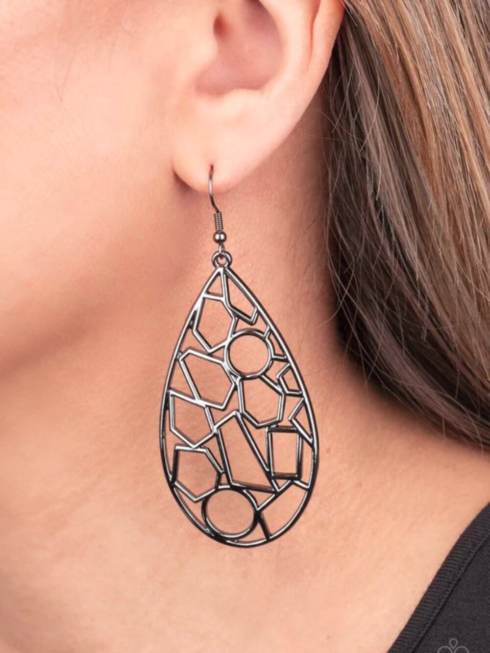 Paparazzi Jewelry Accessories - Reshaped Radiance - Black Earrings - Vintage
